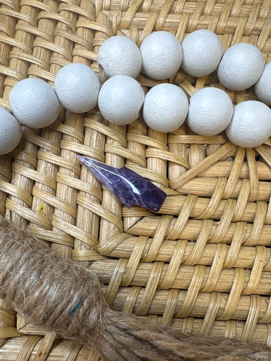 Cauldron Bath Bomb & Bubble Bath Frosting on Top (Amethyst Crystal)