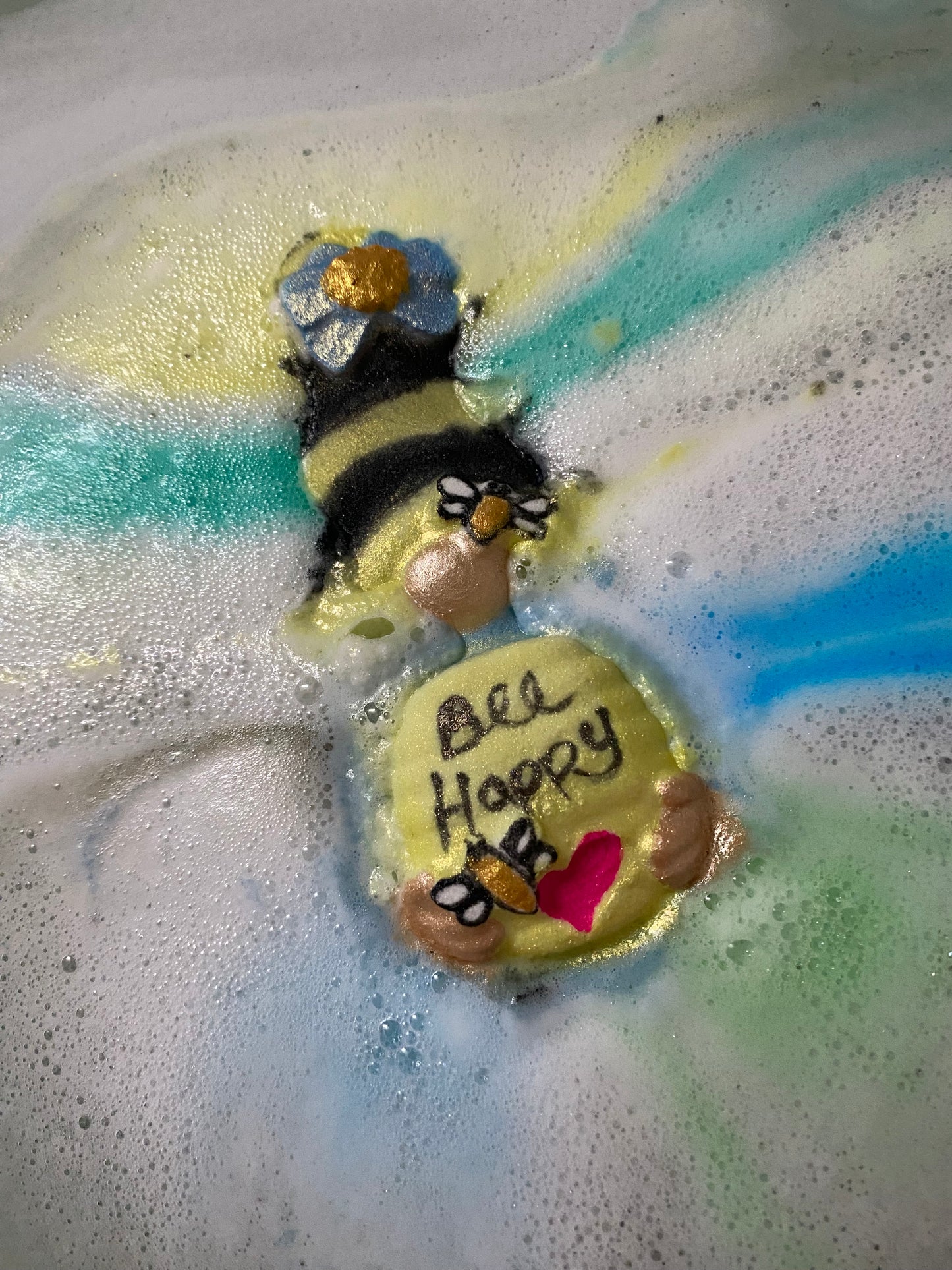 Bee Happy Gnome Bath Bomb
