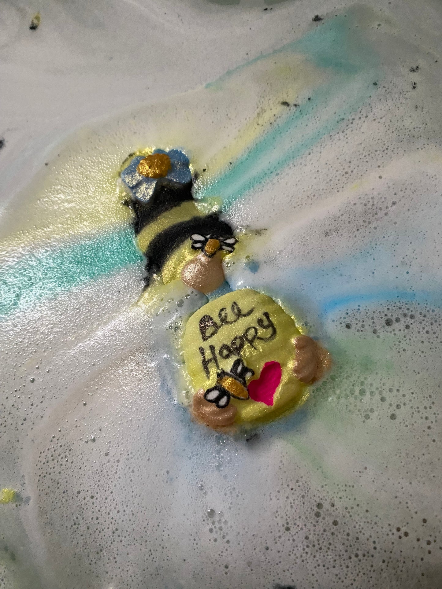 Bee Happy Gnome Bath Bomb