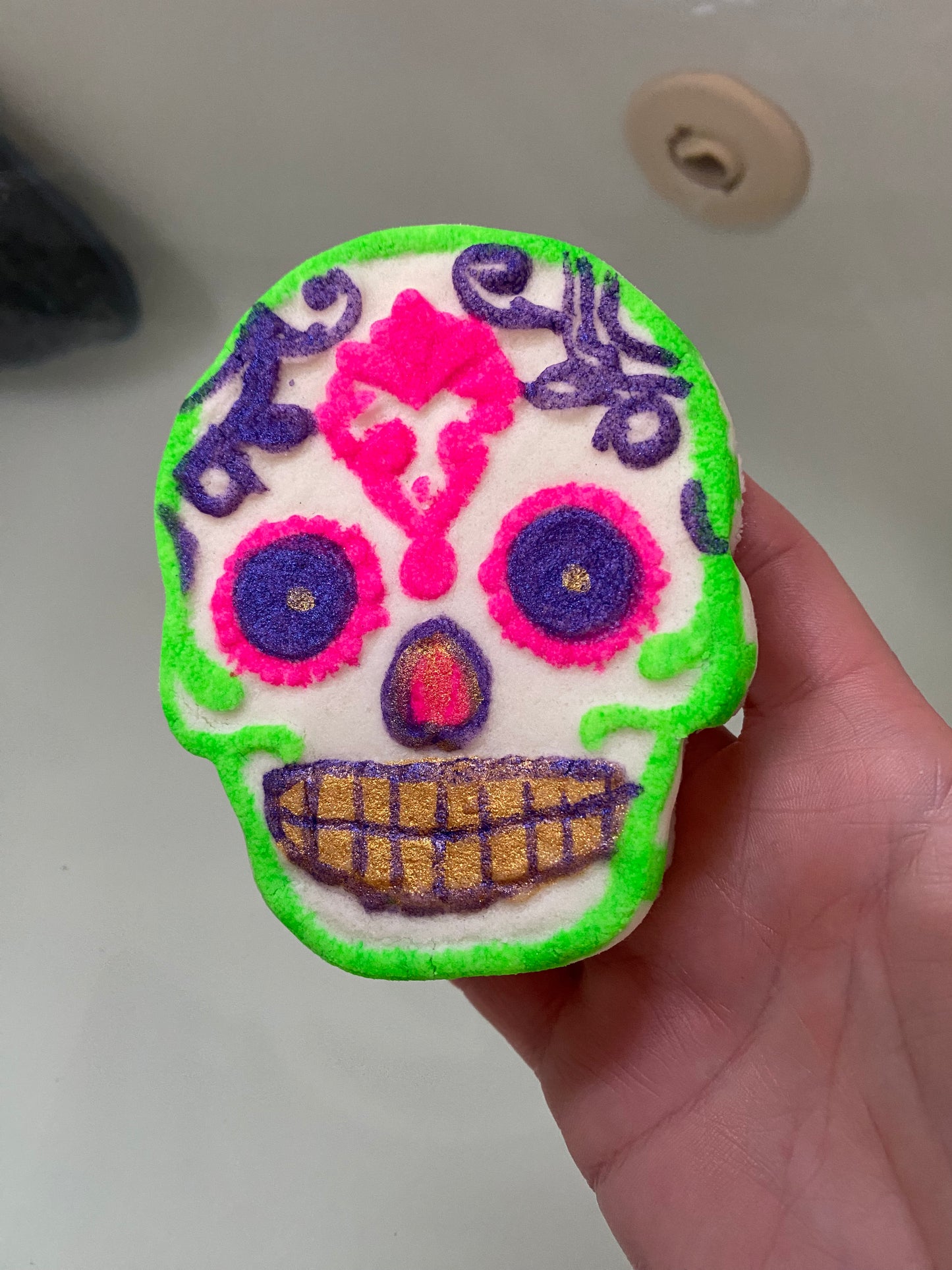 Spell Sugar Skull Bath Bomb (Stone Inside)