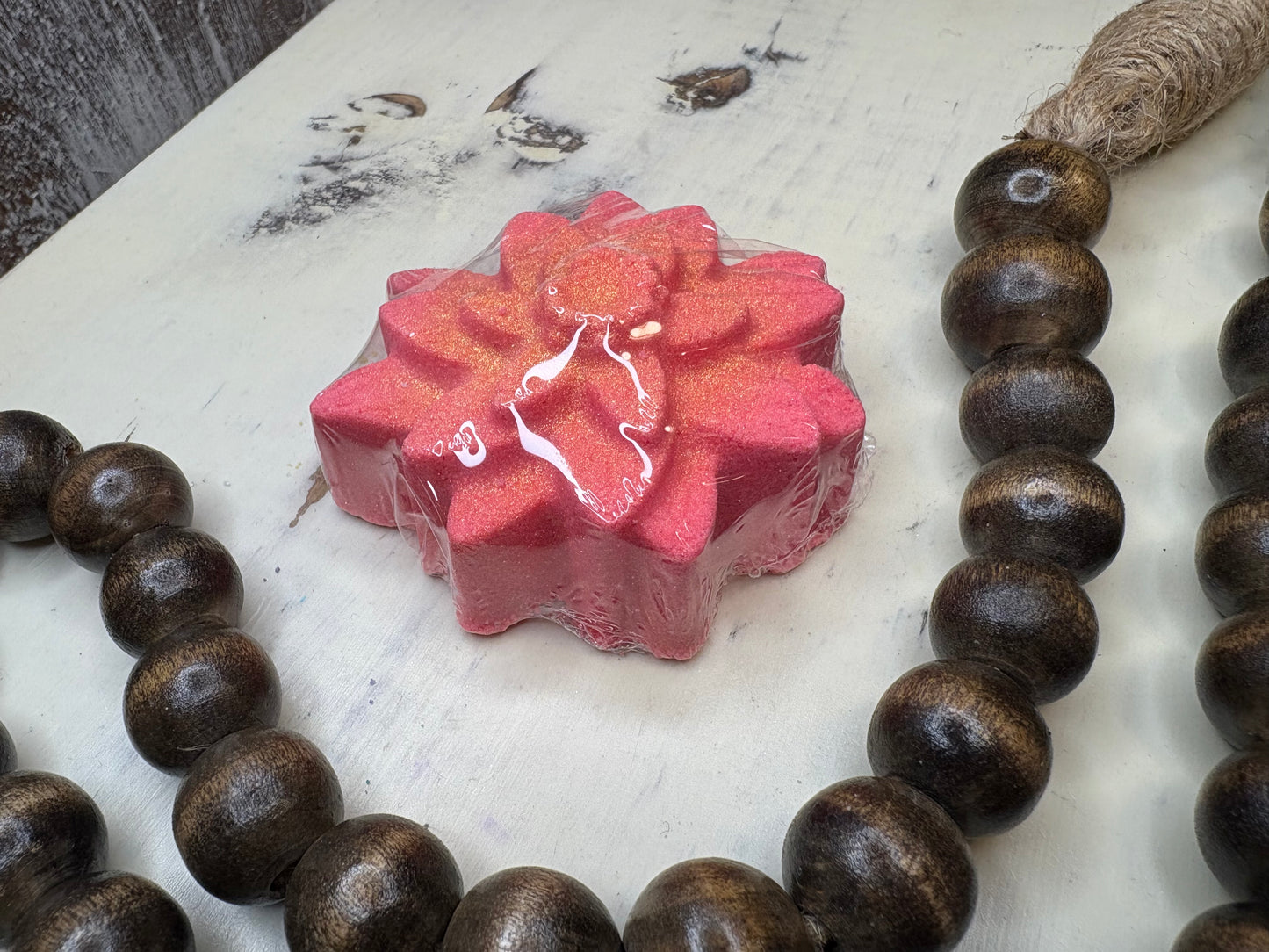 Poinsettia Mini Bath Bomb