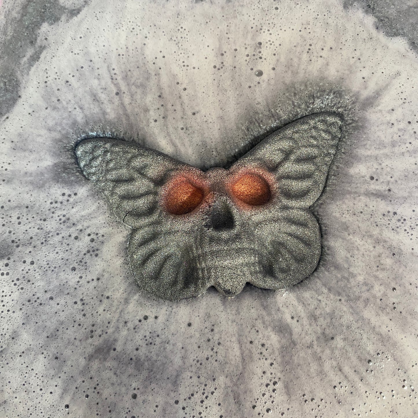 Hela Goddess Death Moth Bath Bomb(hidden crystal)