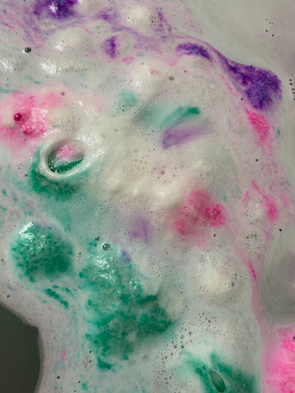 Kitty Hello Bath Bomb