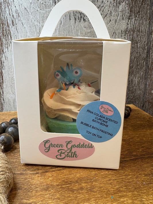Cupcake Bath Bomb with Bubble Bath Frosting & Toy