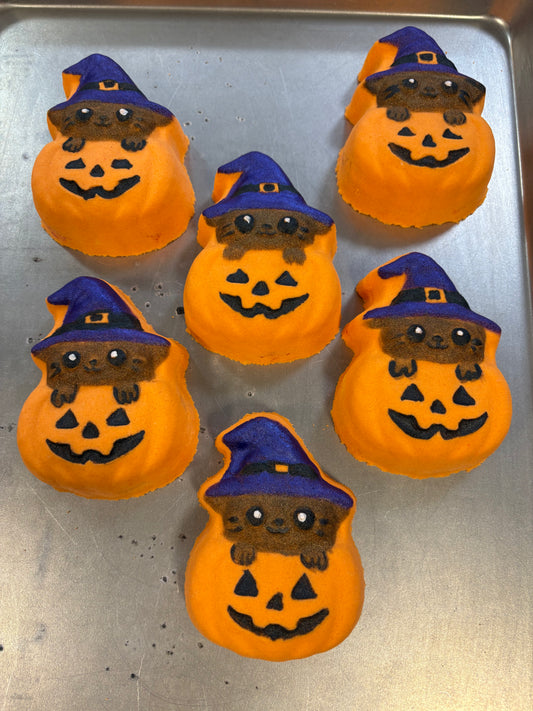 Cute Kitty Pumpkin Bath Bomb (with Pokemon toy)