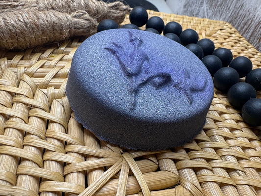 Flying Witch Bath Bomb (Amethyst Crystal Inside)