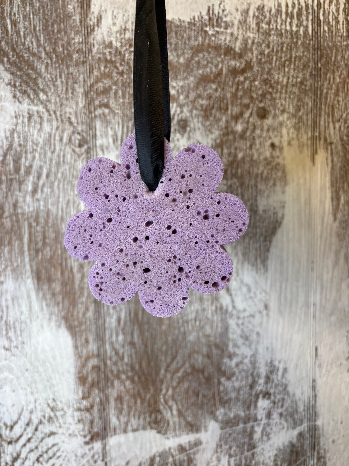 Flower Soapy Sponge - Black Raspberry Vanilla