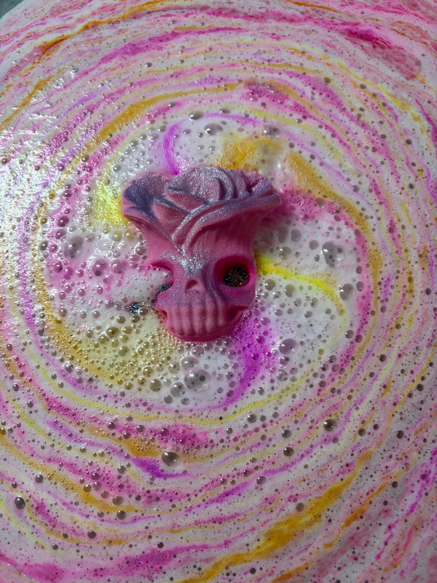 Drop Dead Gorgeous Bath Bomb