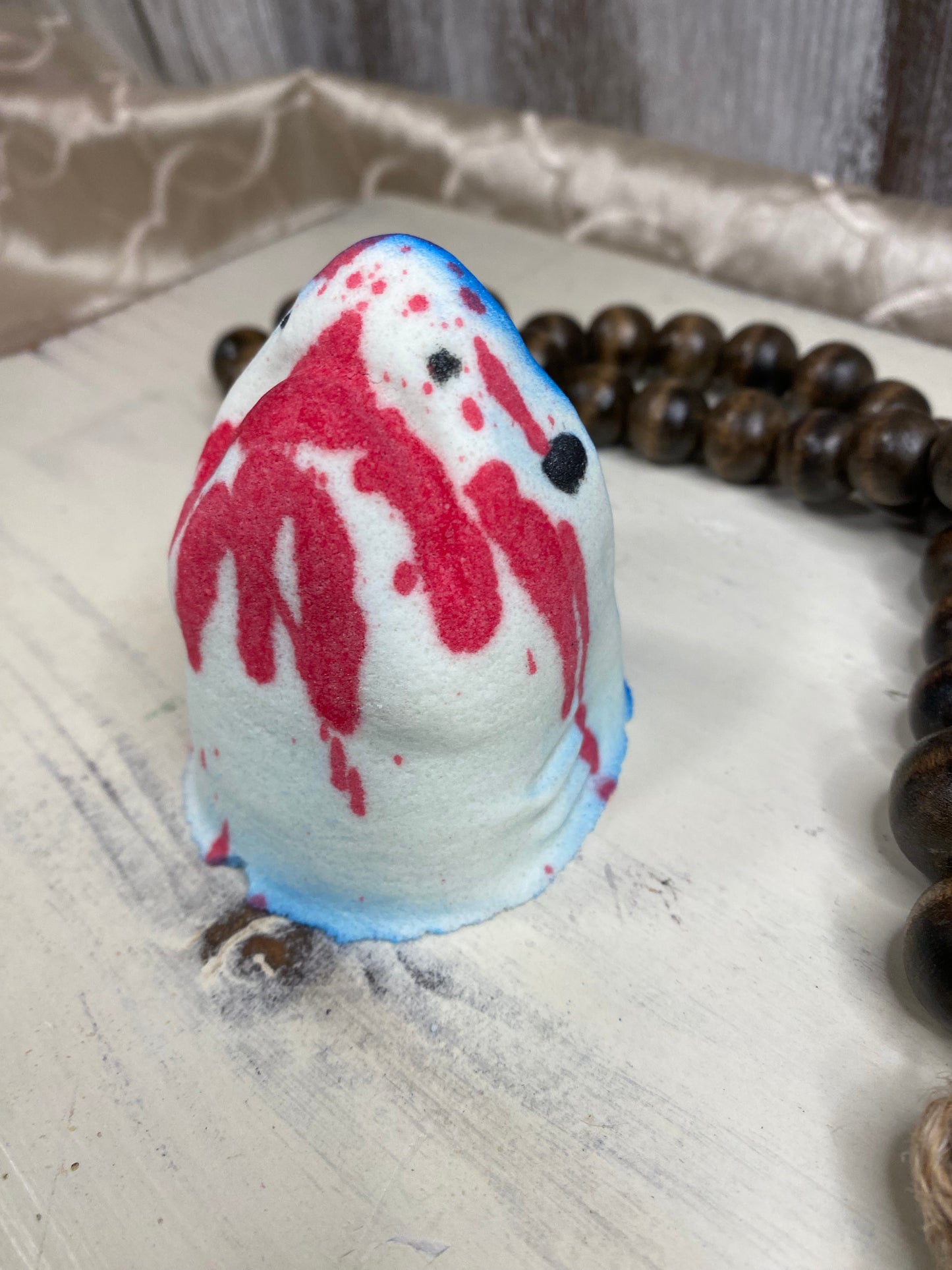 Shark Attack Bath Bomb (TOY)