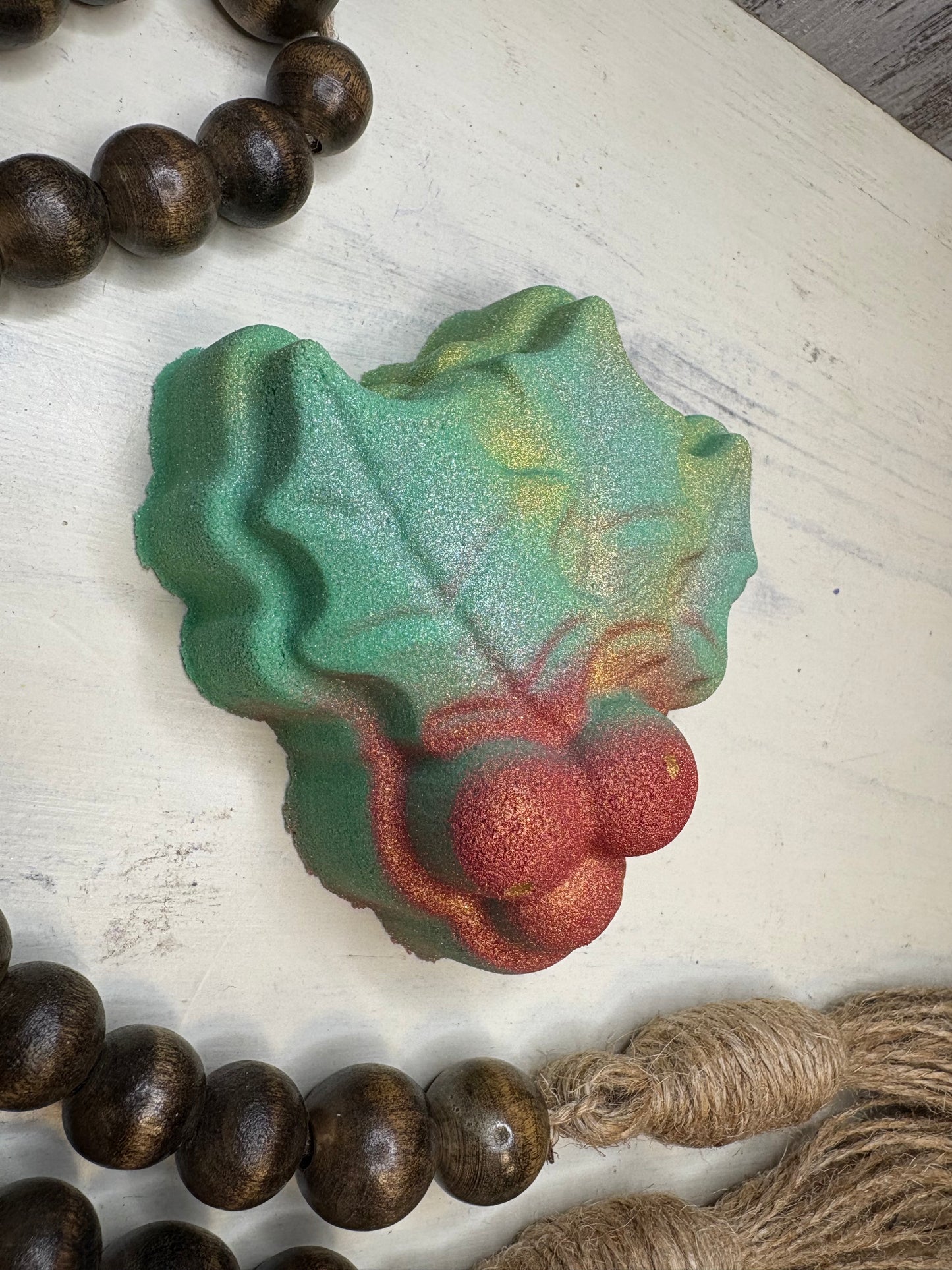 Mistle Toe Bath Bomb (Clear Your Head)